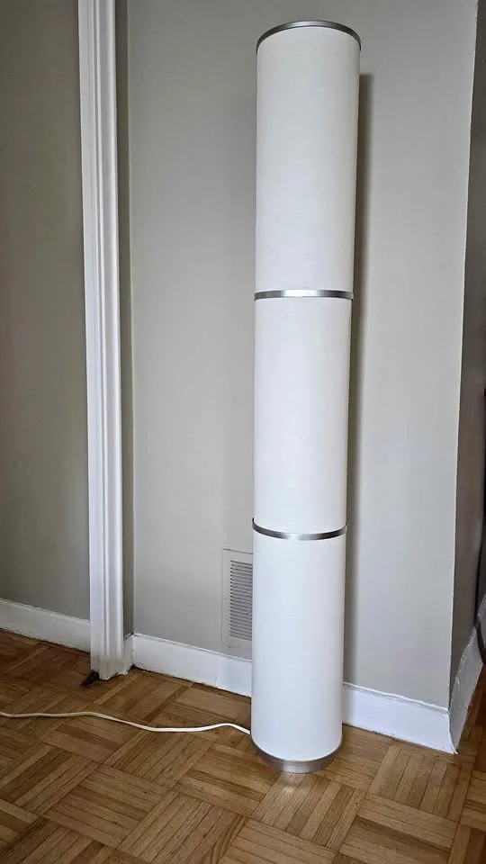 IKEA VIDJA Floor Lamp with 6 LED Bulbs