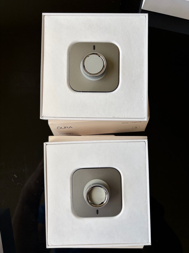 Oura Ring 4 Silver - photo 4