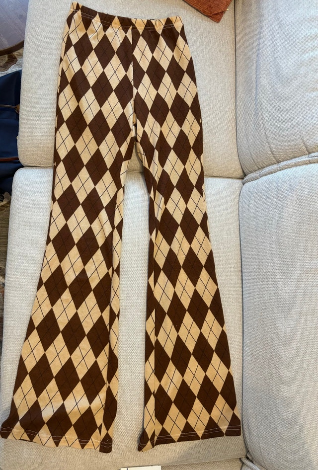 Brown Argyle Plaid Flare Knit Pants