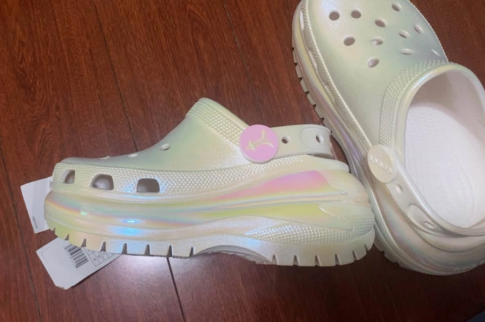Crocs Mega Crush Clog + Crystal Croc Jibbitz - photo 3