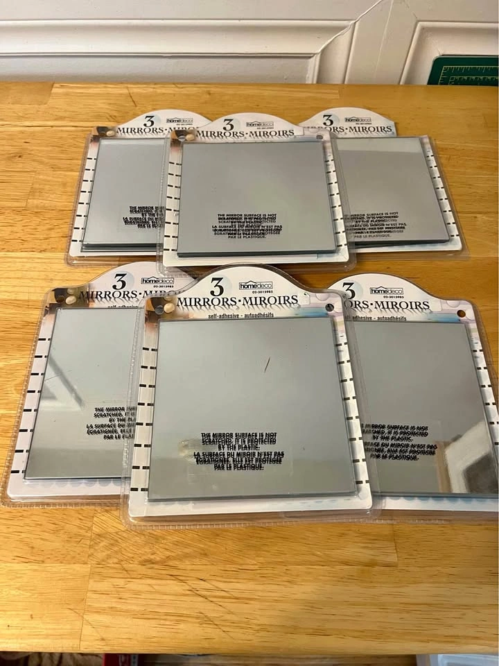 ⚽ 18 pcs. Self adhesive mirror tiles
