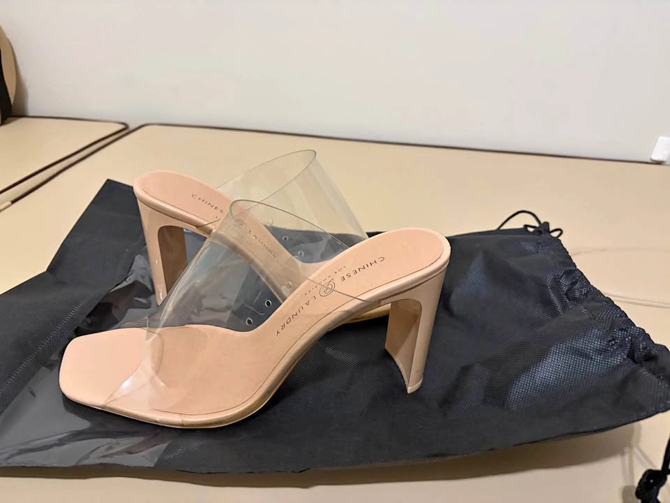 Women’s heels - transparent/clear strap style