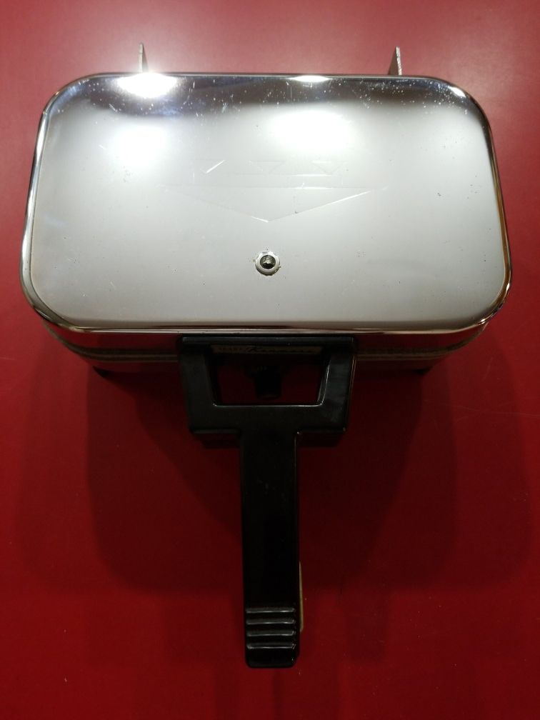 Kenmore 12" Chrome Party Grill Indoor Iron - photo 3
