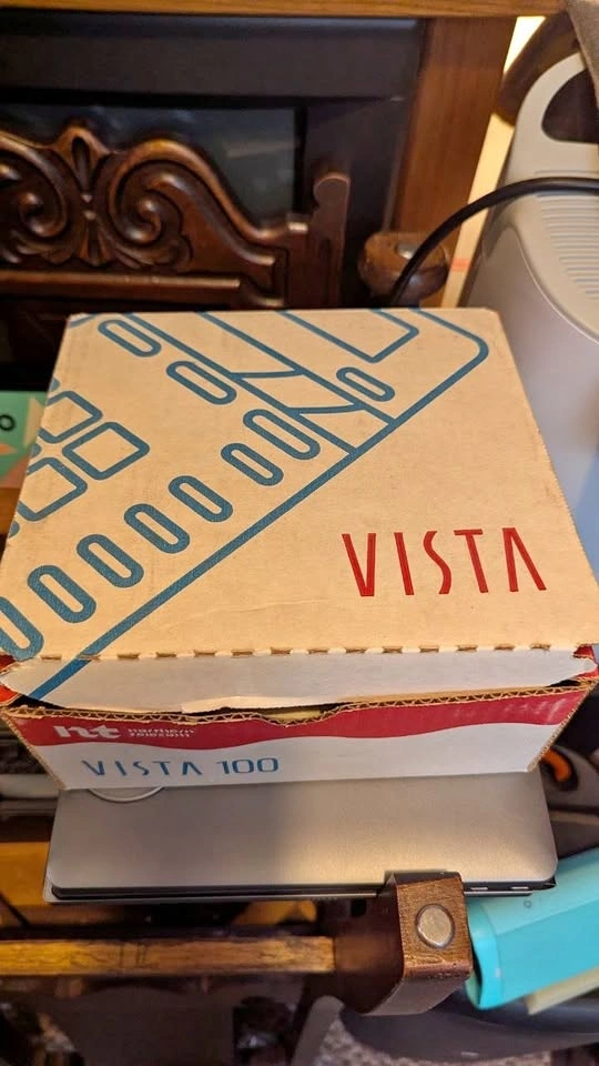 Vintage Vista 100 Bell Telephone