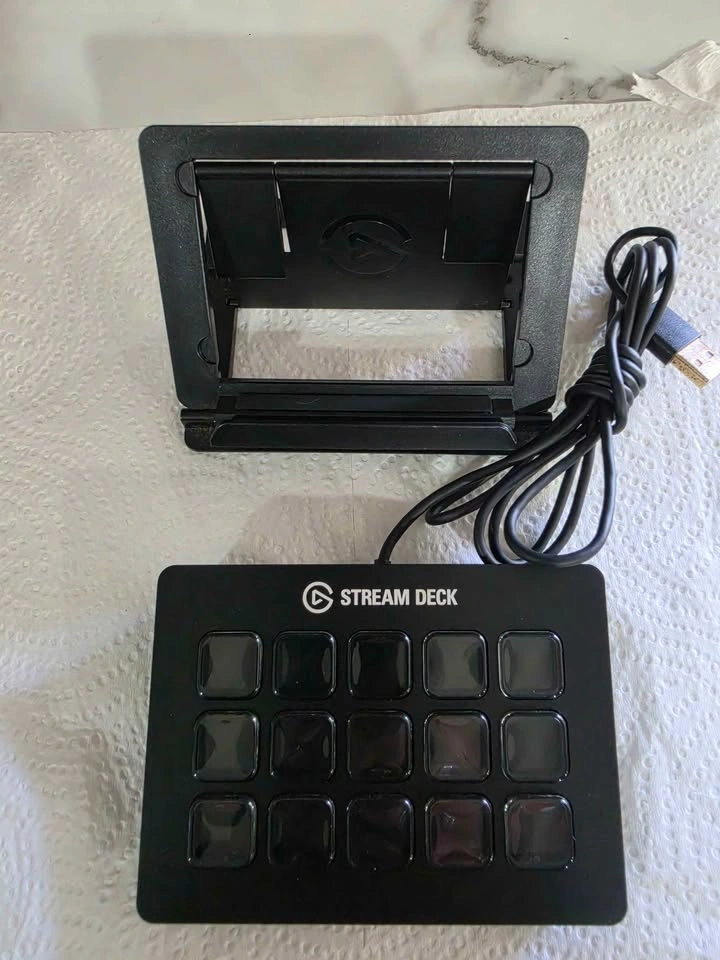 ELGATO STREAM DECK - photo 2