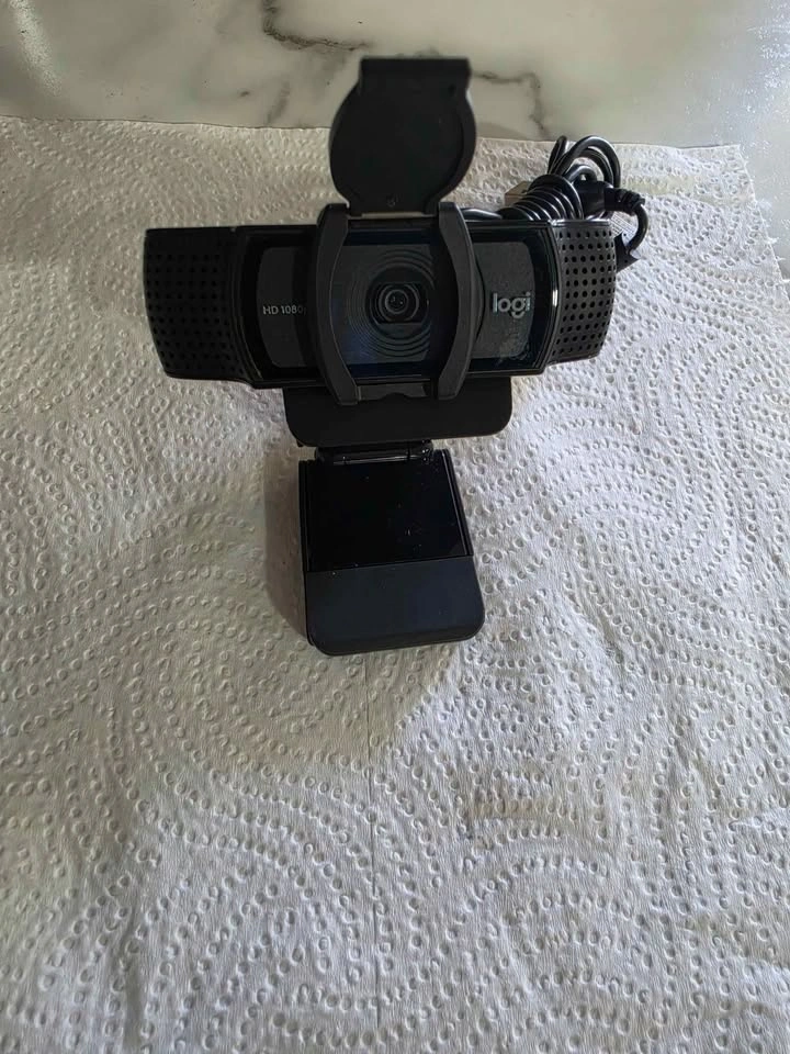 Logitech C920S Pro HD 1080 - photo 3
