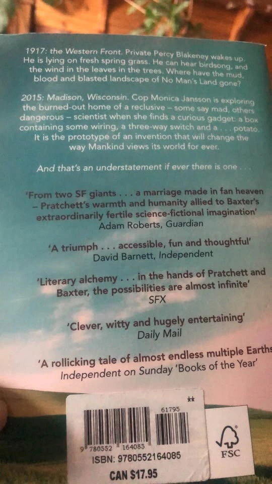 ⚽️ The Long Earth Terry Pratchett - photo 2