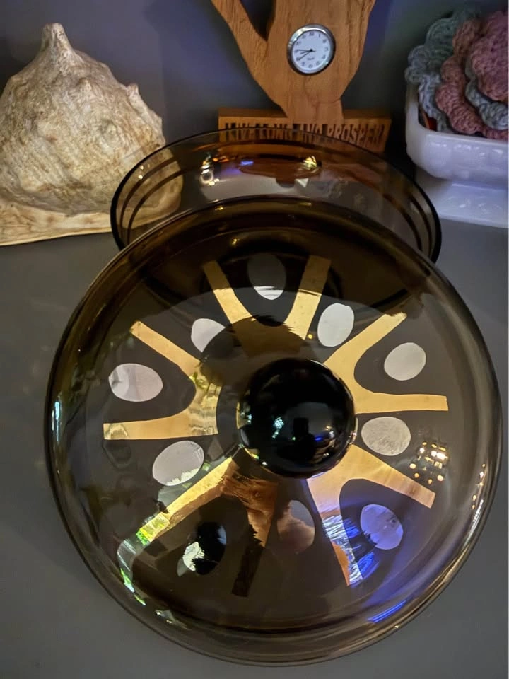 MCM Amber glass covered candy dish with gold accents - photo 3