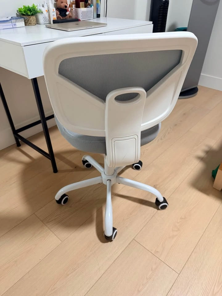 Study / Work Desk with Chair – Excellent Condition – $150 - photo 4