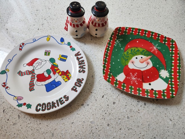 Christmas dishes, salt and pepper shakers