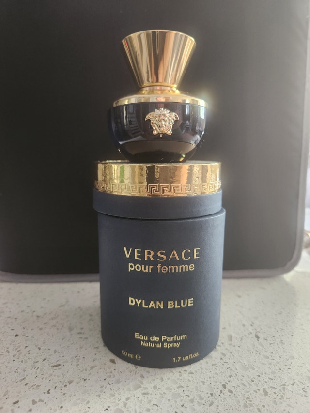 VERSACE Eau de Parfum Natural Spray