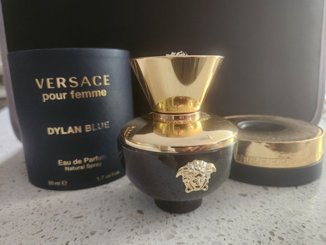 VERSACE Eau de Parfum Natural Spray - photo 2