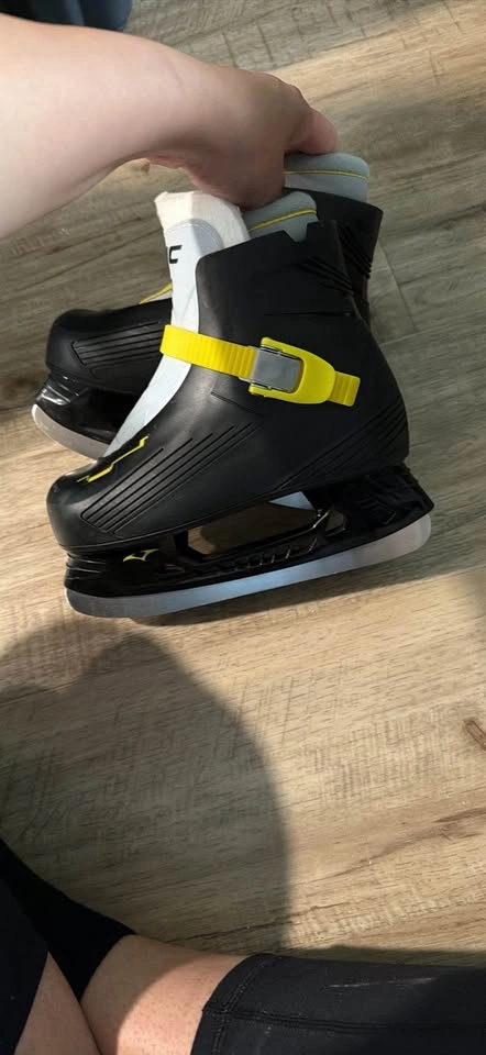 VIC Ice Skates - photo 3