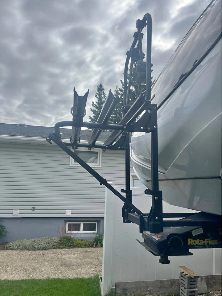 ARVIKA Bike Rack with 5th Wheel Attachment