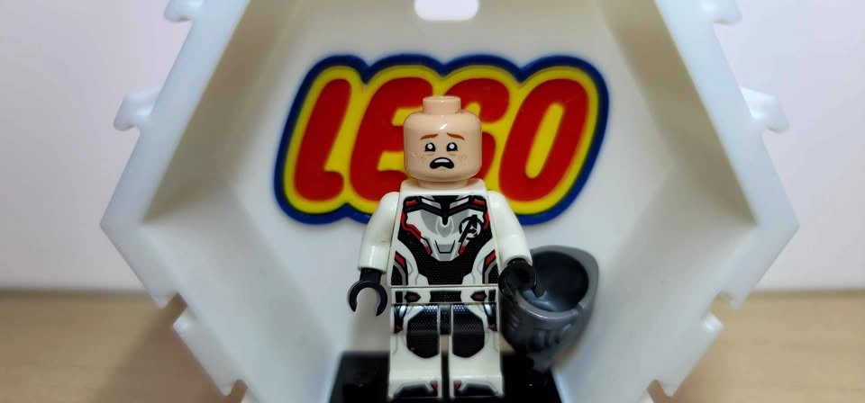 LEGO Marvel Avengers: Endgame Ant-Man Minifigure sh0563 - photo 2