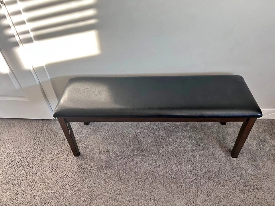 Black Leather Bench – Stylish & Sturdy Seating