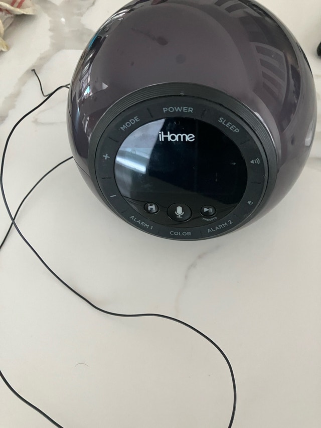 iHome iBT297