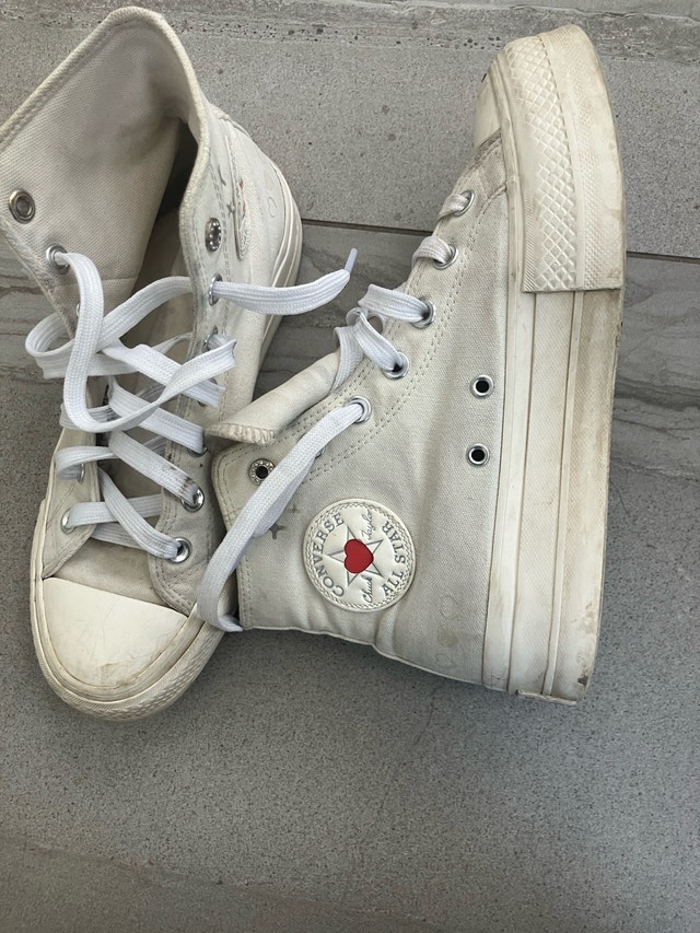 Converse Women's Chuck Taylor High Tops - photo 2