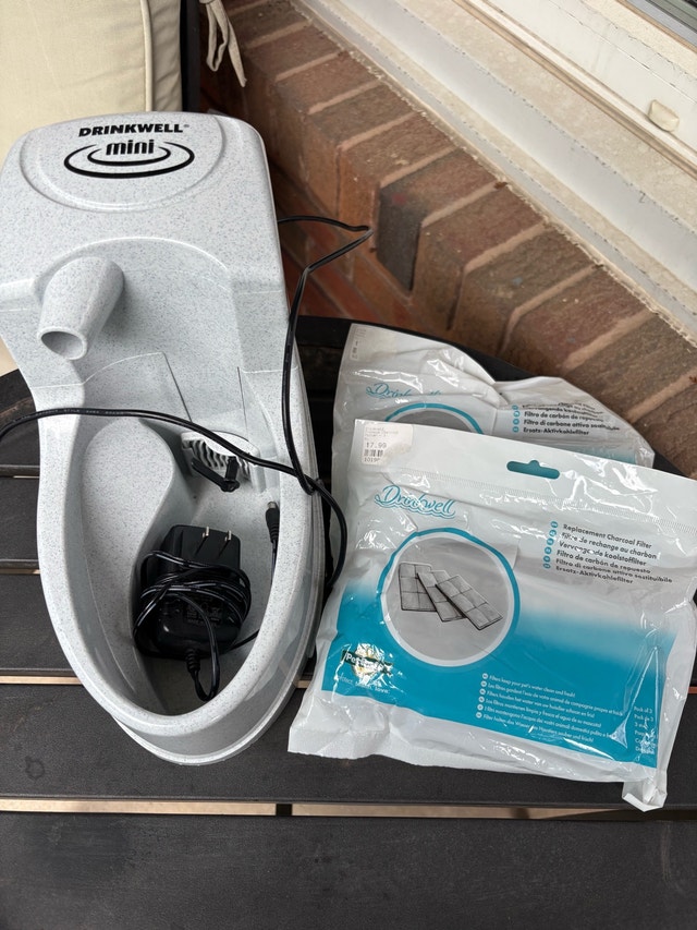 Drinkwell Mini Pet Fountain