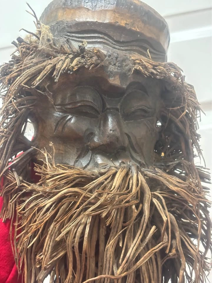 Vintage Hand-Carved Bamboo Root Wooden Mask with Long Fiber Bear - photo 5