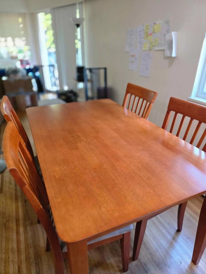 Dining Table - photo 3