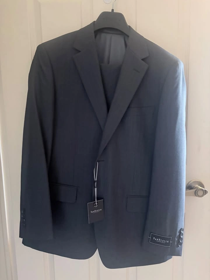 Van Heusen Men's Suit and Dress Pants Set