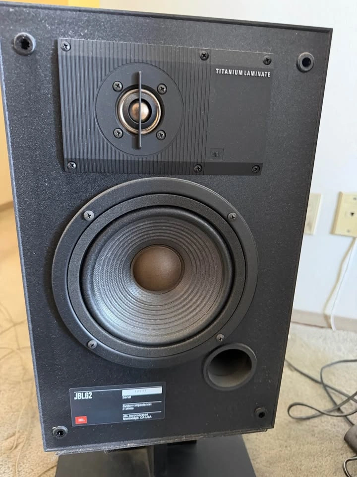 JBL 62 Bookshelf Speakers with Matching Stands - photo 4