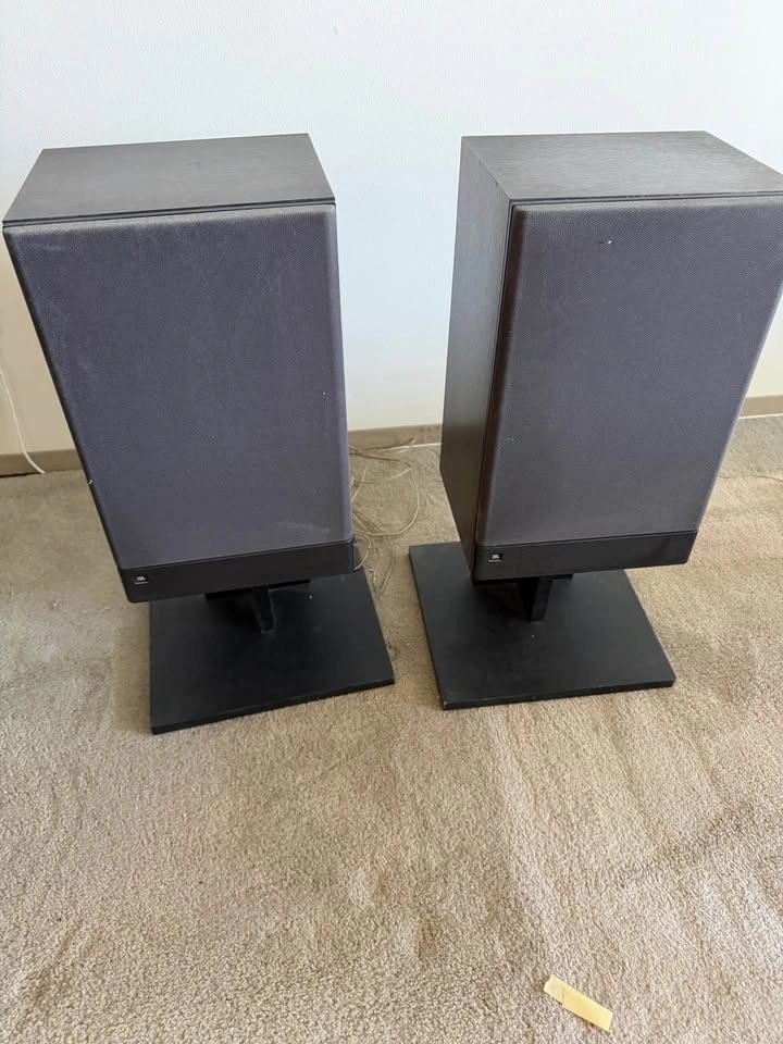 JBL 62 Bookshelf Speakers with Matching Stands - photo 5