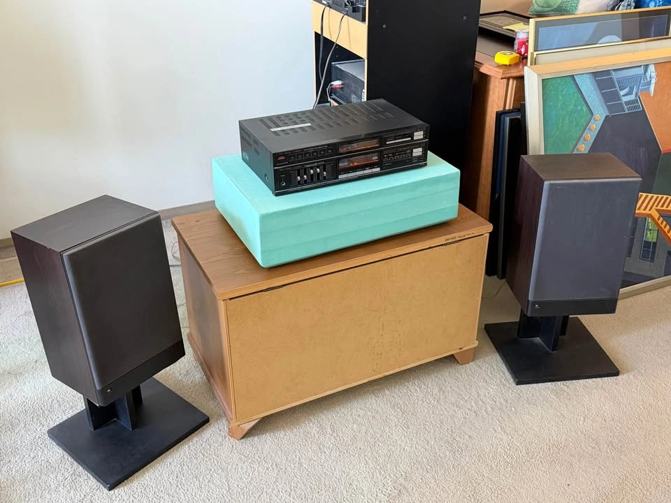 Vintage Fisher RS-610 Stereo Amplifier/Receiver - photo 3