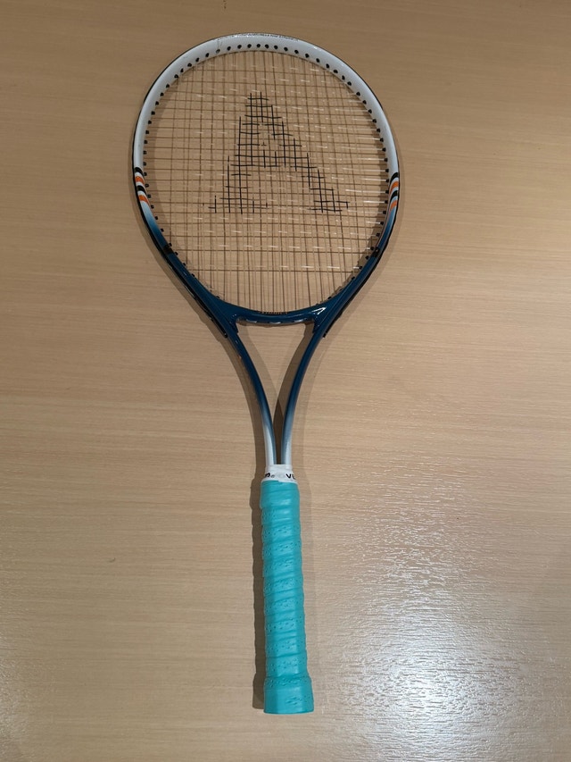 Atomica Tennis Racket Racquet - New Grip