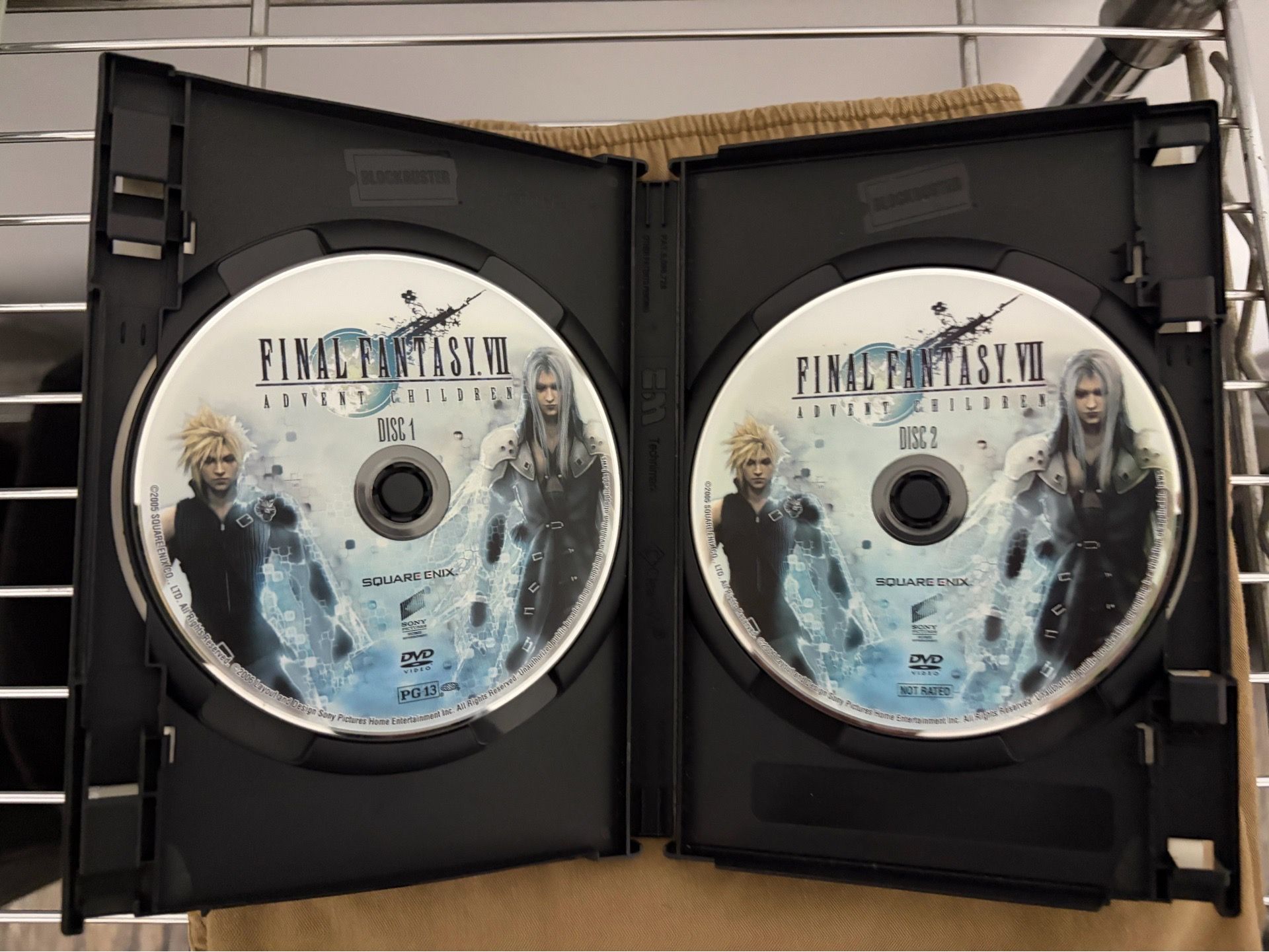 Final Fantasy VII Advent Children - photo 3