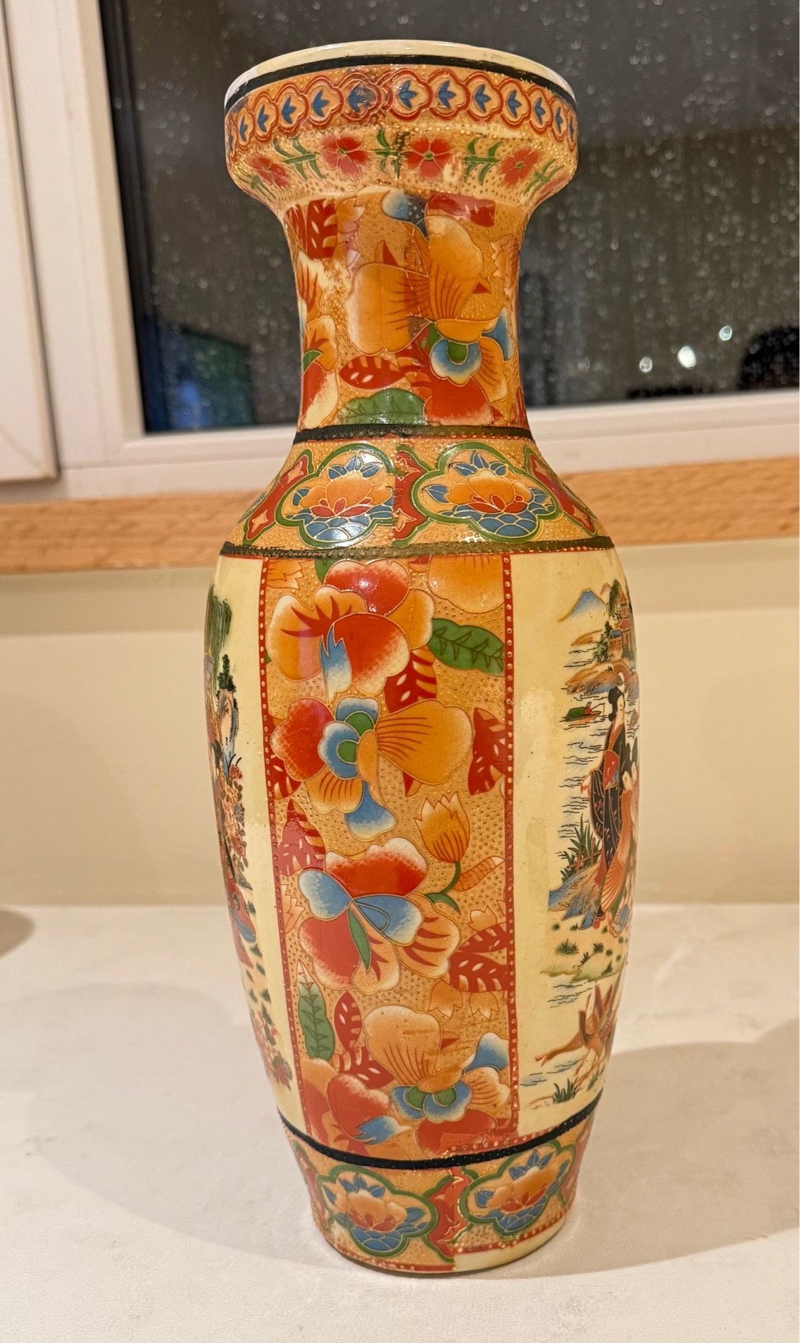 Vintage Satsuma Style Hand-Painted Geisha Vase - photo 3