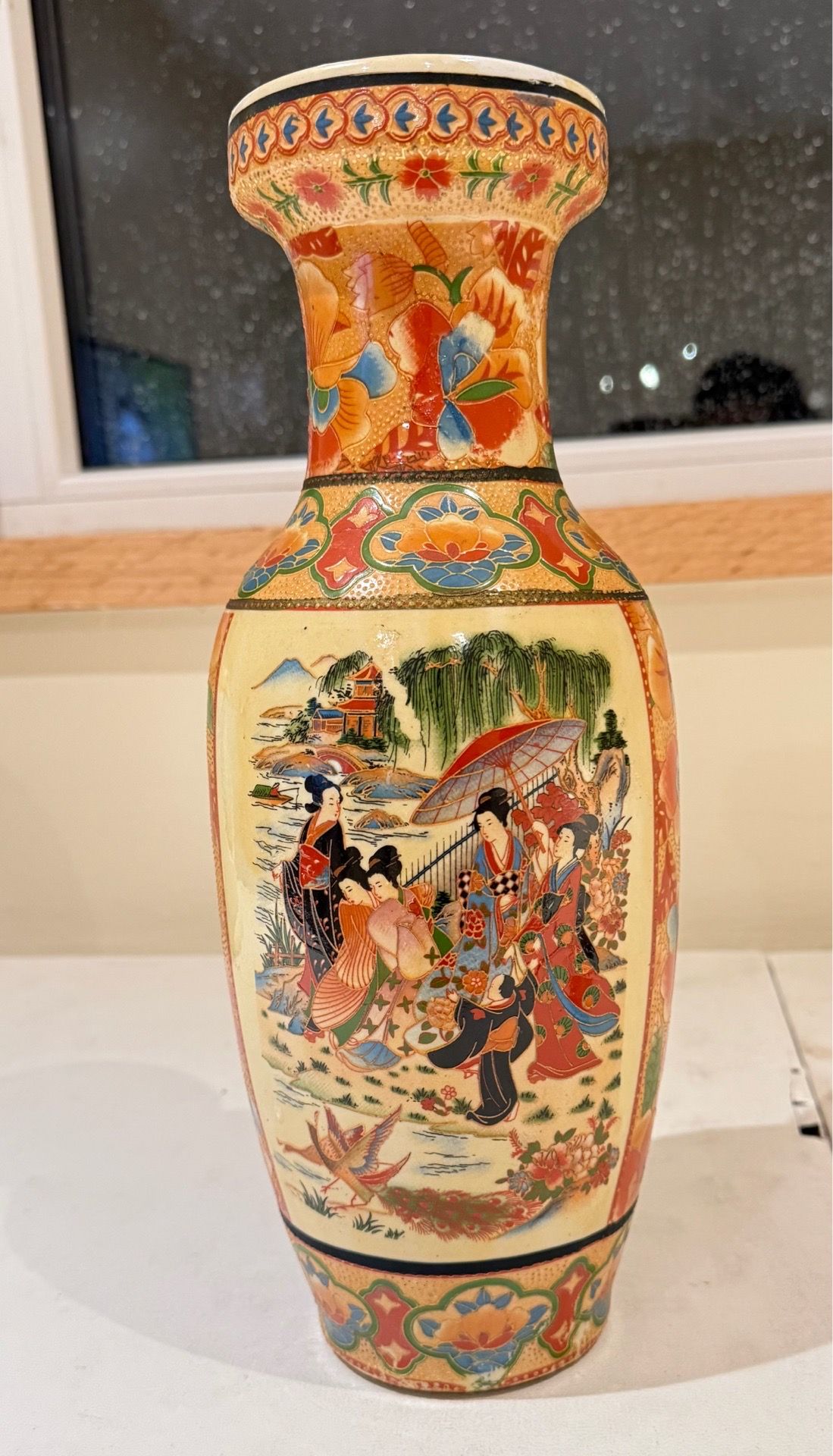 Vintage Satsuma Style Hand-Painted Geisha Vase - photo 4
