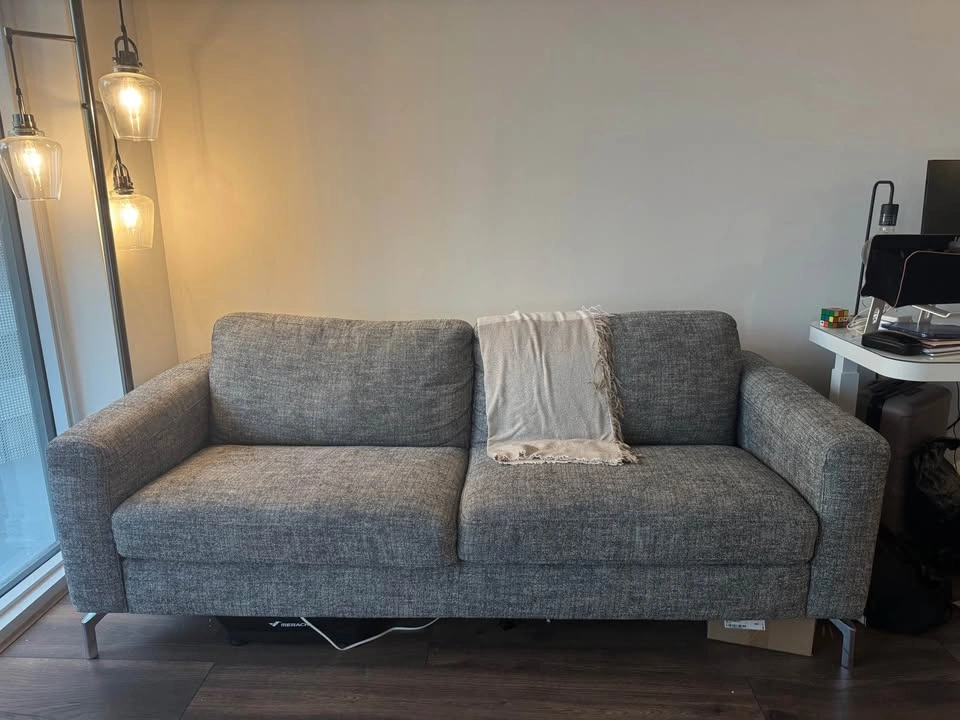 COUCH NEED GONE 200 OBO - photo 2