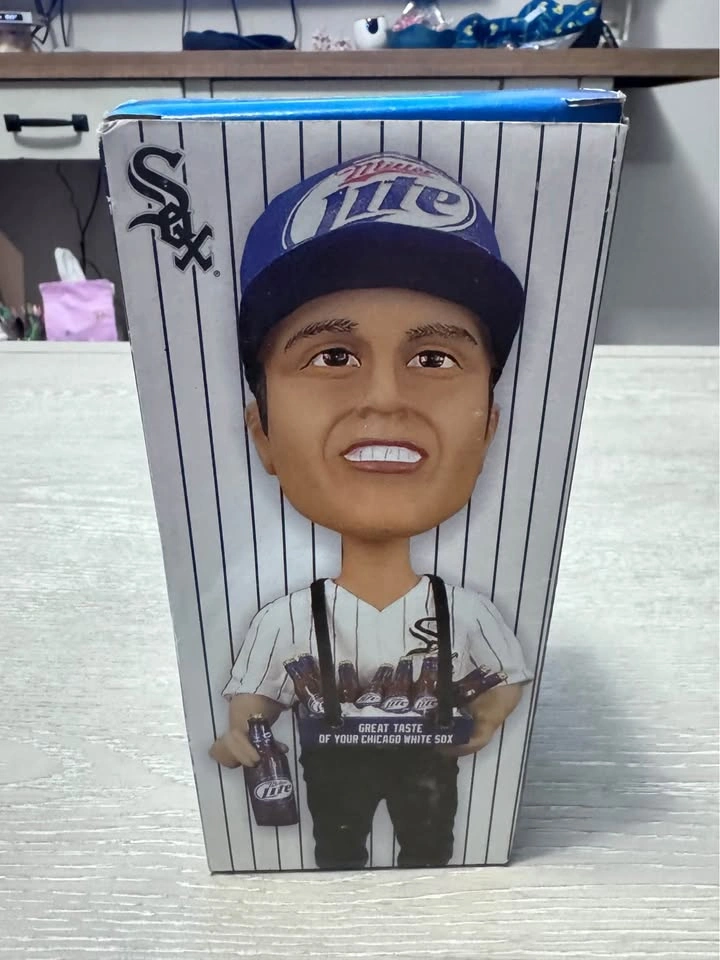 Chicago Sports Bobblehead Collection – Cubs, White Sox & Blackha - photo 2