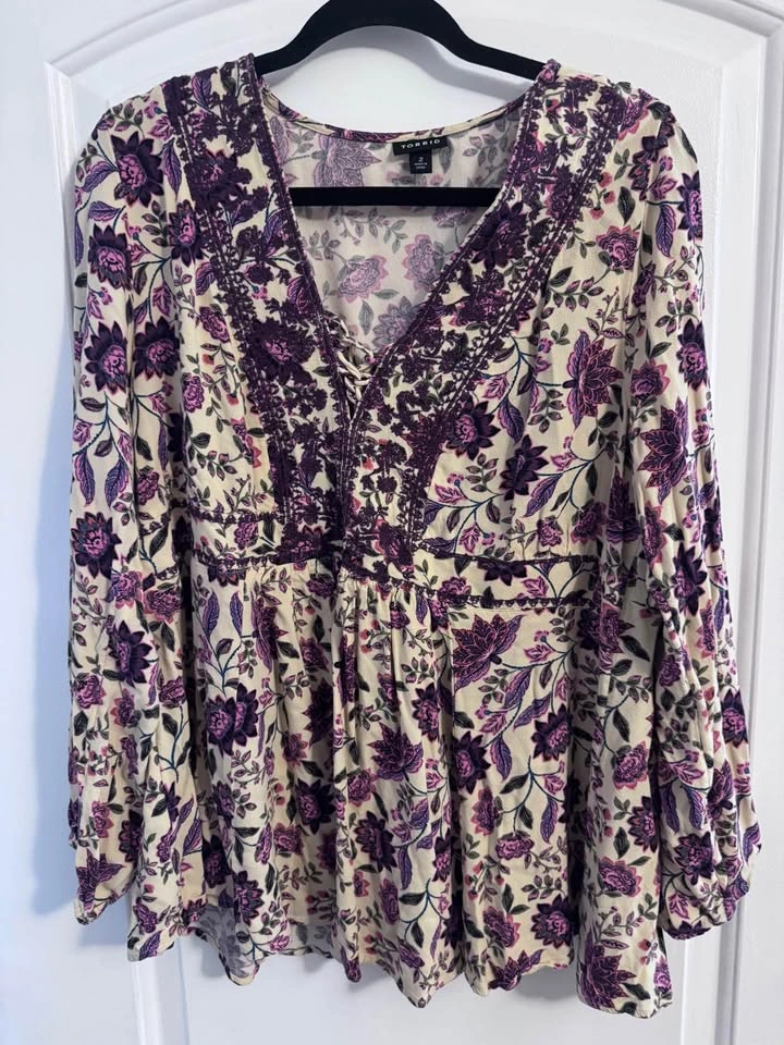 Torrid Size 2 Tops Bundle (3 Pieces) - photo 2