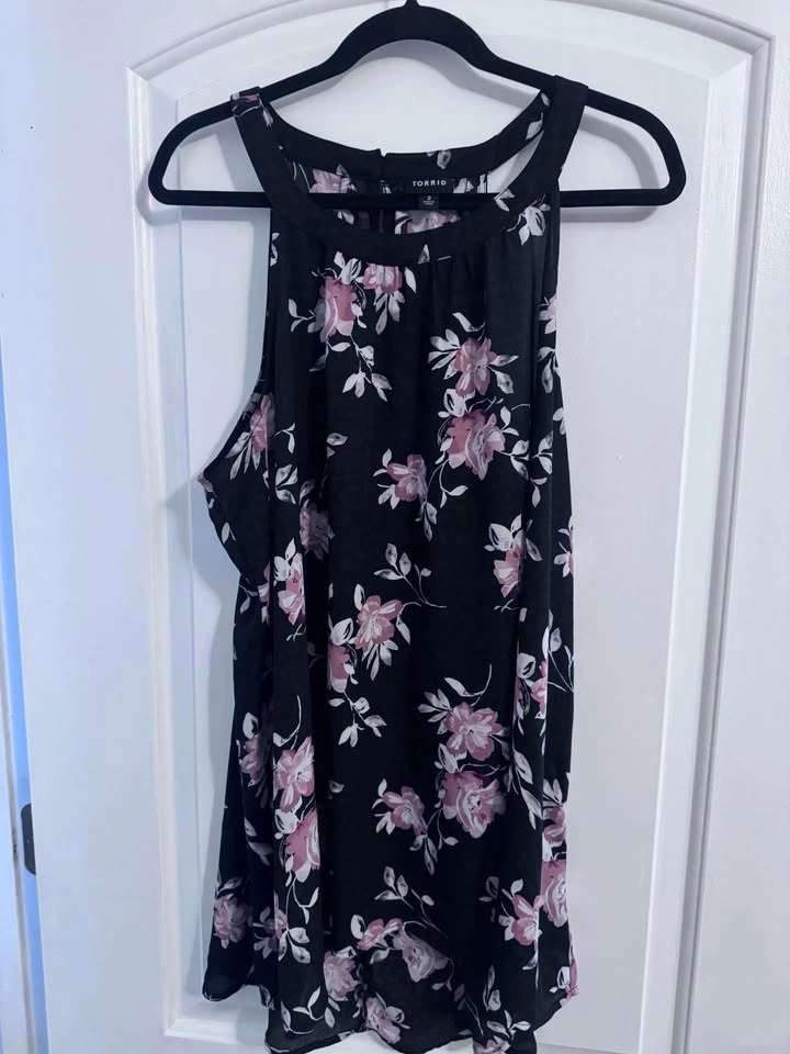 Torrid Size 2 Tops Bundle (3 Pieces) - photo 4