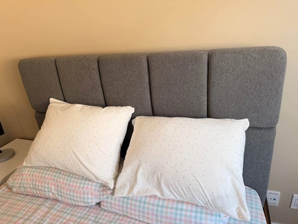 Arcadia Wood Frame Queen Size Bed - photo 3