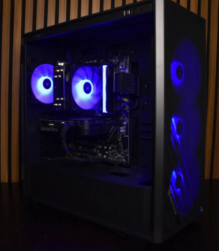 FULL 1440P GAMING SETUP - photo 2