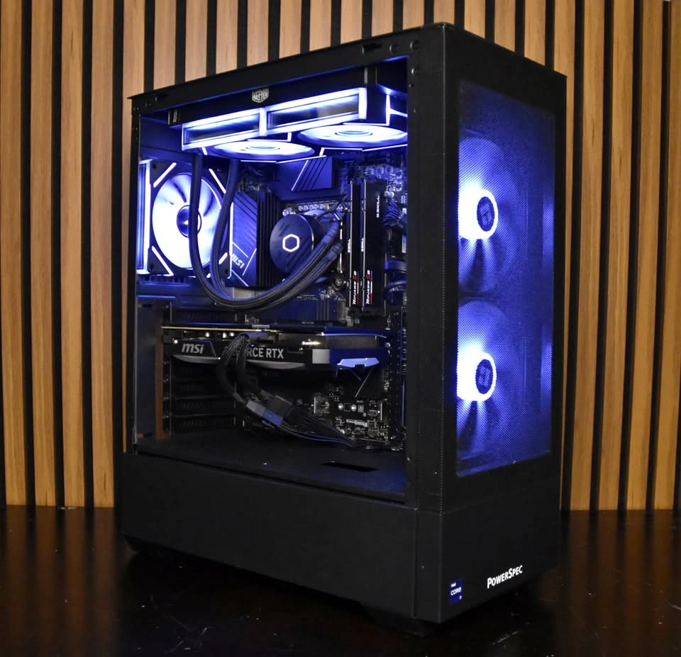 Custom Gaming PC | 4070 SUPER | i7-14700KF | 2TB