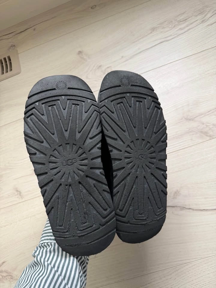 UGG Tazz Platform black slipper US9 - photo 4