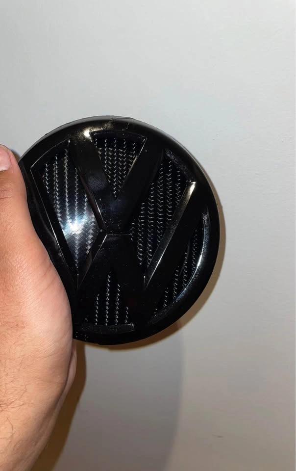 VW Emblems - Black & Carbon Fiber Look - photo 4