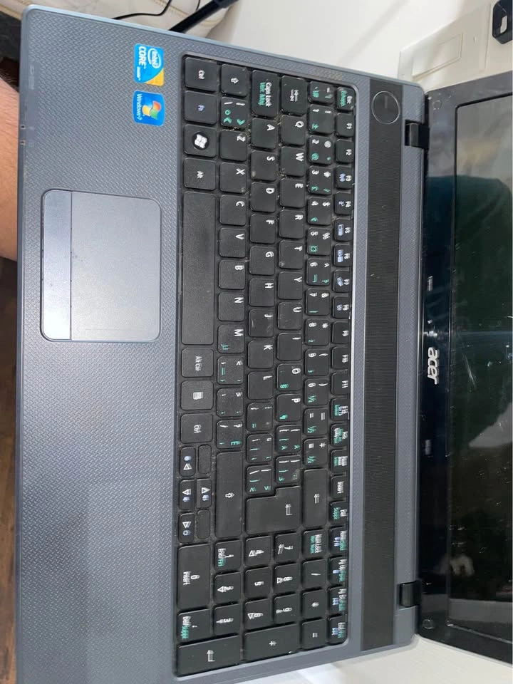 Acer Aspire 5733 Laptop - photo 2