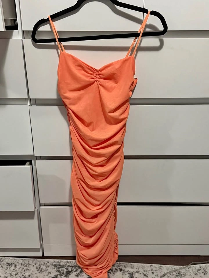Wilfred Rivers Ruched Midi Dress in orange