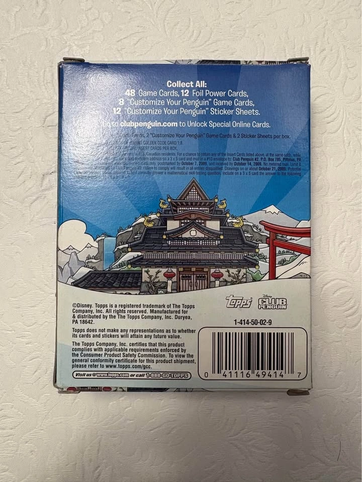 Club Penguin TCG - photo 2