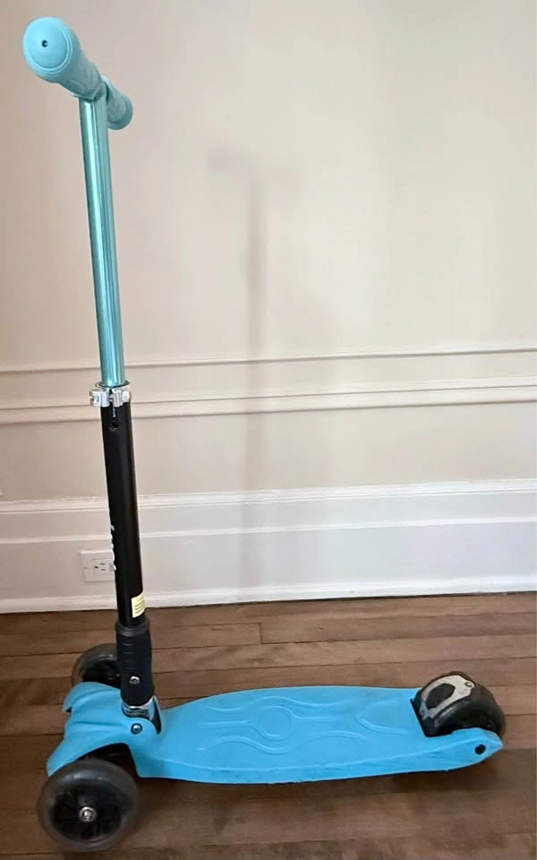Fun Pro 3-Wheel Kids Scooter Foldable LED Wheels Teal - photo 4