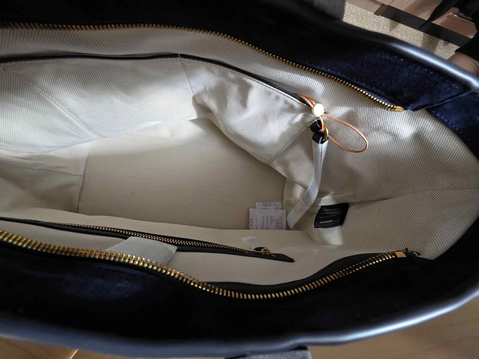 Italian Suede Shopper Tote - photo 3