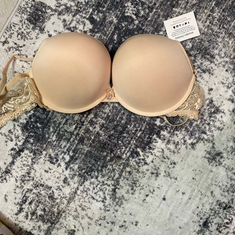 Smooth & Sexy Lace Trim Push-Up Bra