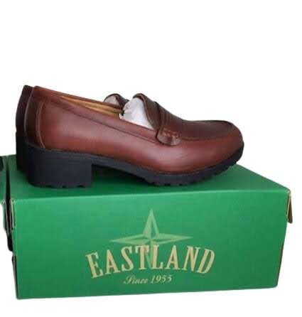 Eastland Women's Brown Leather Loafers - photo 2