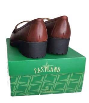 Eastland Women's Brown Leather Loafers - photo 3